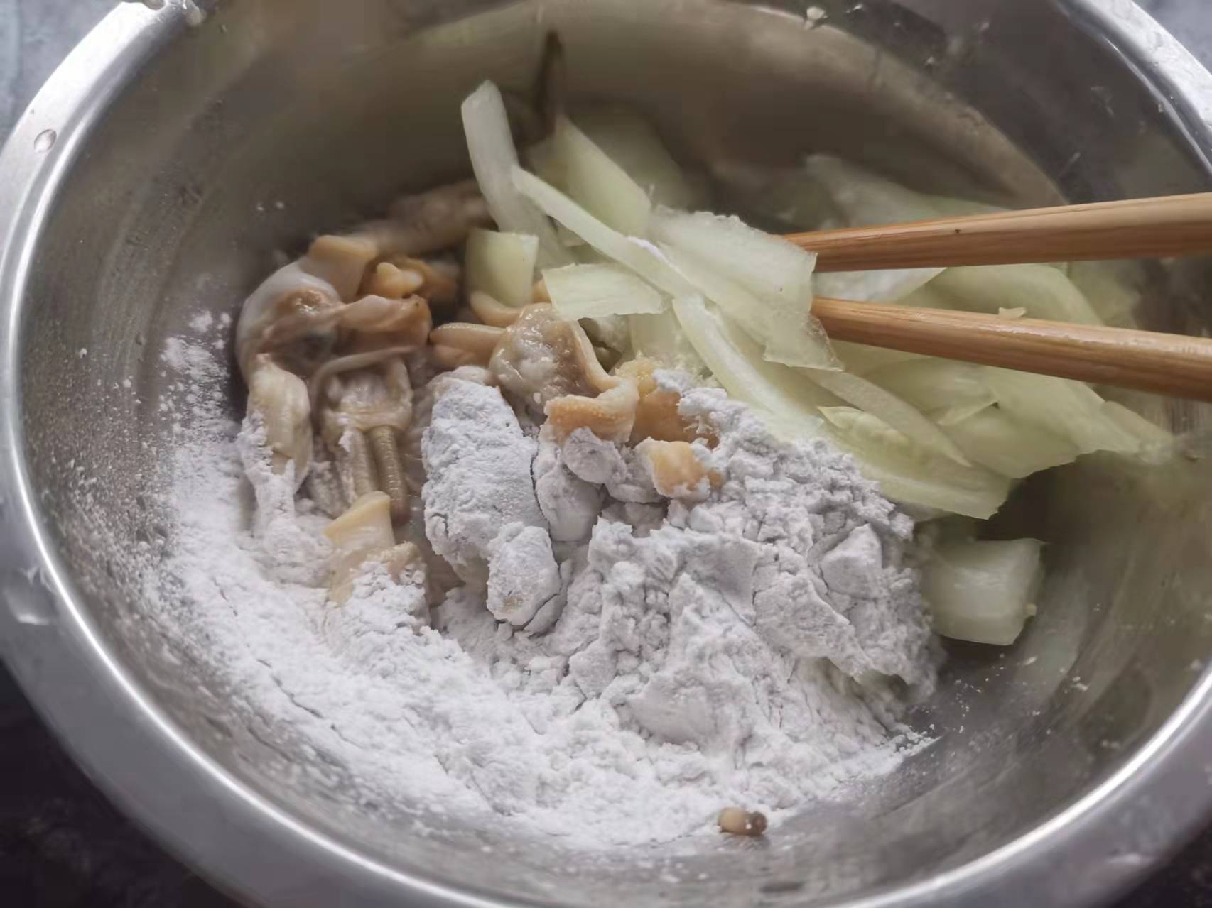 蛏抱蛋